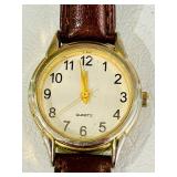 K - Lot of 3 Vintage Quartz Wristwatches Elgin Timex and Japan Movement