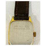 K - Lot of 3 Vintage Quartz Wristwatches Elgin Timex and Japan Movement