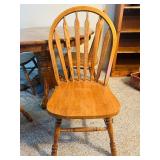 LL - Solid Wood Dining Table with 4 Matching Windsor Chairs