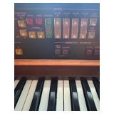 LL - Lowrey Console Electric Organ with Bench and Pedals