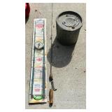 G - Shakespeare Fly Fishing Kit with Vintage Rod and Metal Minnow Bucket