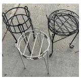 G - Set of 3 Metal Plant Stands, 21 Inch Tall
