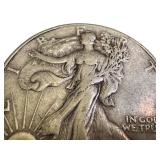 Pair of 1940 and 1940-S Walking Liberty Half Dollar Coins
