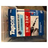 Lot of Tapcon 3/16 in. x 2-3/4 in. Star Flat-Head Concrete Anchors (225-Piece)   Customer Returns See Pictures
