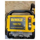 DeWalt 1500 PSI 2.0 GPM Cold Water Electric Pressure Washer with pump/motor