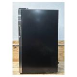 Ivation Beverage Refrigerator And Cooler (doesn t seal fully)