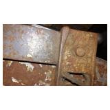 Vintage Clamp / Vise (3).