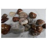AGATES AND POLISHED ROCKS