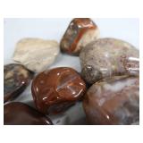 AGATES AND POLISHED ROCKS