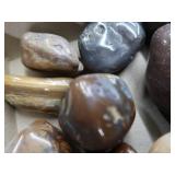 AGATES AND POLISHED PRETTIES