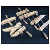 5 SMALLER VINTAGE WOOD HAND SCREW CLAMPS.