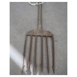 LARGE 6 TINE FISH SPEAR