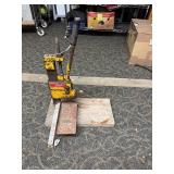 Elmers Midget Helper Brick Cutter