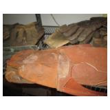 Assortment of previously enjoyed le...