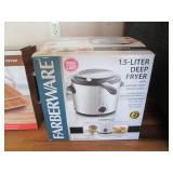 Farberware 1.55L Deep fryer with Pa...