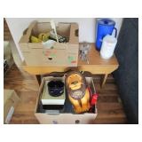 Metal bakeware, covered pitcher, Li...