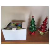 Colorful Christmas bulb string ligh...