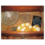 Misc crystal glassware, ceramic Chr...