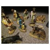 Vintage ceramic Nativty scene figur...