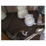 Large variety of vintage glassware ...