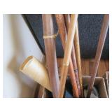 Collection of decorative vintage wo...