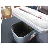 Vintage metal Holiday shell box by ...