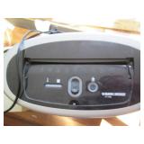 Black and Decker cc1000 paper shred...