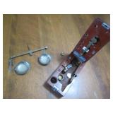 Vintage metal scale and calibration...
