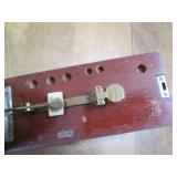 Vintage metal scale and calibration...