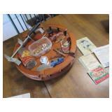 Vintage baking soda tin, tootsie to...