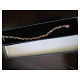 Wood clawfoot style lift-top jewelr...