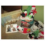 Multiple stuffed Musical Christmas ...