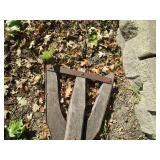 Lot of assorted papers and decorati...