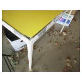 Metal patio table 38c38x36...
