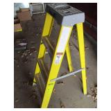 4ft fiberglass Keller step ladder...