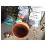 Grass shot hydro-seeder, potting so...