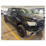 2010 Toyota Tundra Limited Crew Cab 4x4