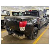 2010 Toyota Tundra Limited Crew Cab 4x4