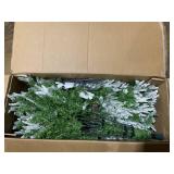 BreeBe - Artificial Pre-Lit Christmas Tree 9FT with 690 LEDs & Full Tips - Green+White
