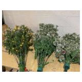 BreeBe - Artificial Xmas Tree 7.5ft Pre-Lit with Hinged Design & Fast Power Connector - Green (Missing Hardware)