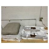 Modern Accent Chair with Rubber Wood Armrests and Legs for Living Room