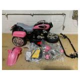 HONEY JOY Pink Kids Motorcycle, 6V Battery Powered Toddler Chopper Motorbike Ride On Toy w/Horn & Headlight, Foot Pedal, 3-Wheel Mini Electric Motorcycle for Kids, Gift for Boys Girls(Pink)