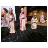 Large Scale 1985 Nativity Scene with Manger.  Collectors Edition.