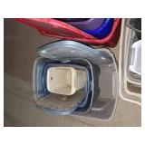 Bins and waste baskets