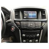 2015 Nissan Pathfinder SV 4X4