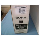 Sony 40" 4K Ultra HD (UHD) TV / Television with Remote Control and Stand