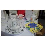 Floral Themed Nos Vintage Avon.(17+)