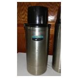 Vintage lot Jewelry Box, Hairdryer, Munster and Oyster Fryer, Salad Maker. Thermos (5)