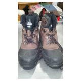 Itasca Thinsulate Boots, Size 8