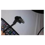 Samsung 32" 720p HD LCD Television with remote.